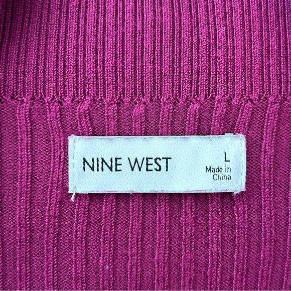 Ribbed Short Sleeve Mock Neck Sweater - Picture 7 of 8